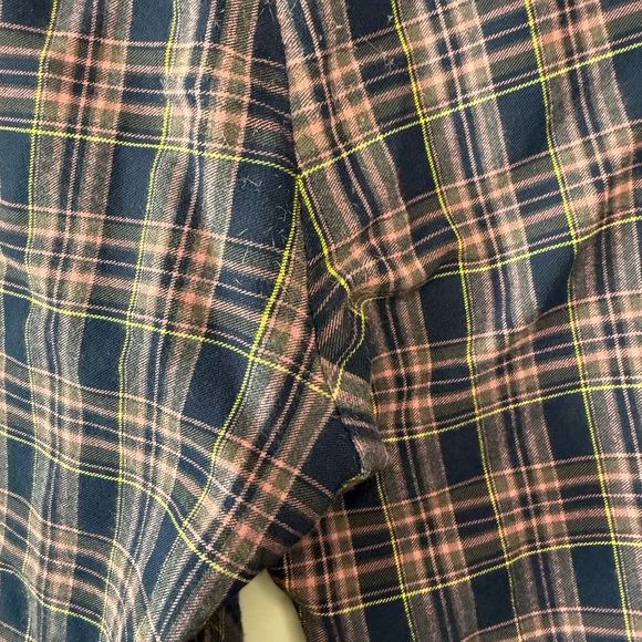 Urban Outfitters Plaid Pants – Blue & Purple – Size 6 – Side Zip – Flawed - Picture 3 of 6